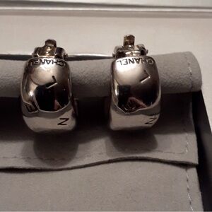 CHANEL VINTAGE STERLING SILVER 925  HOOPS RARE AUTHENTIC
